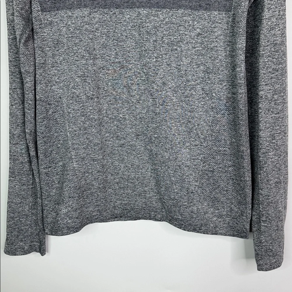 Nike Dri Fit Running Gray Long Sleeve Shirt Men's Small